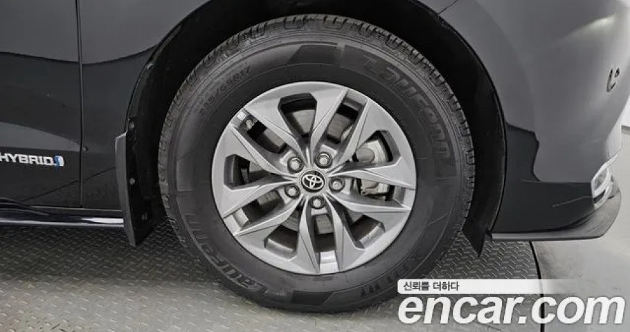 Toyota Sienna 