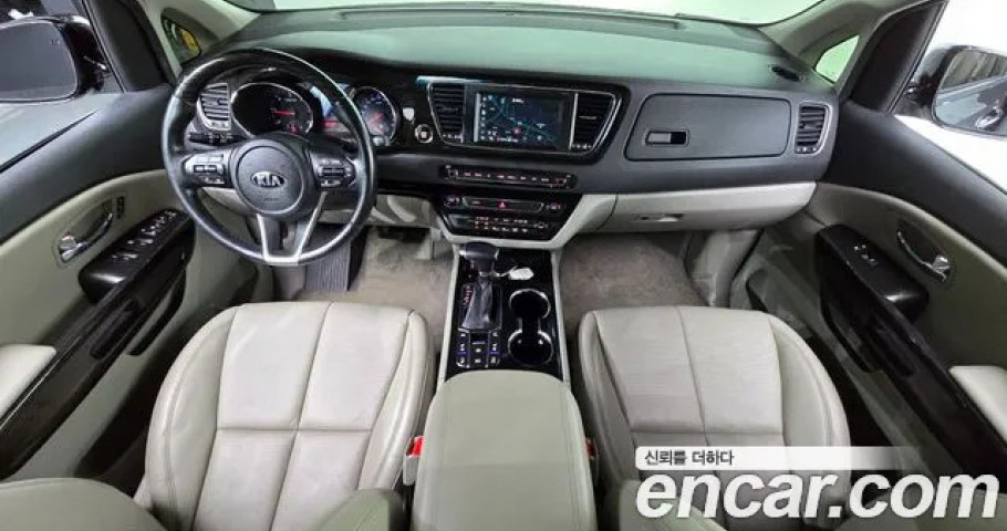 Kia Carnival 