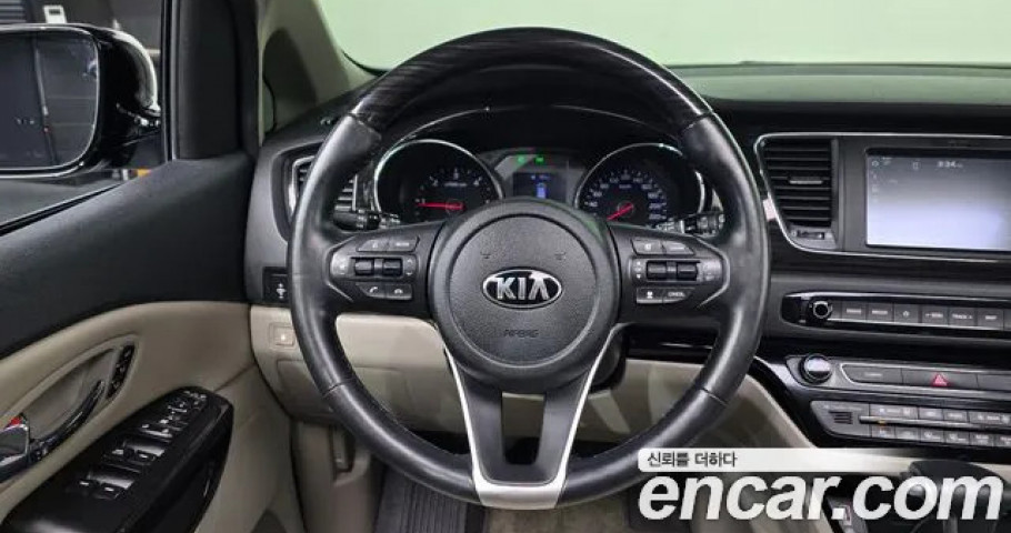 Kia Carnival 