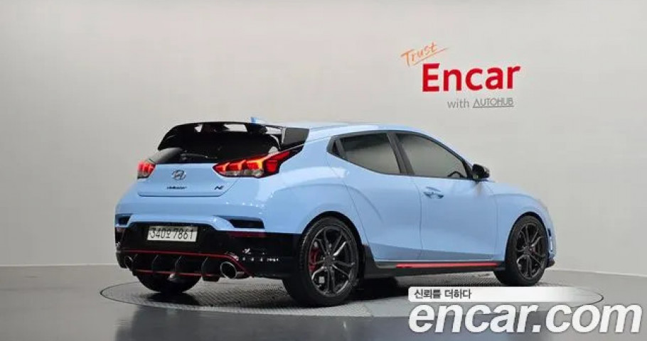 Hyundai Veloster 