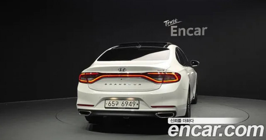 Hyundai Grandeur 