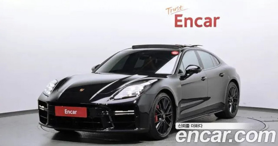 Porsche Panamera 