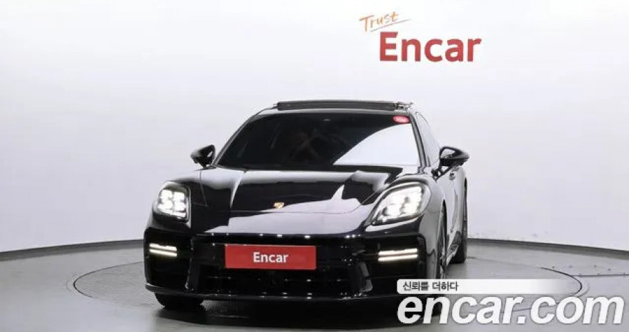 Porsche Panamera 