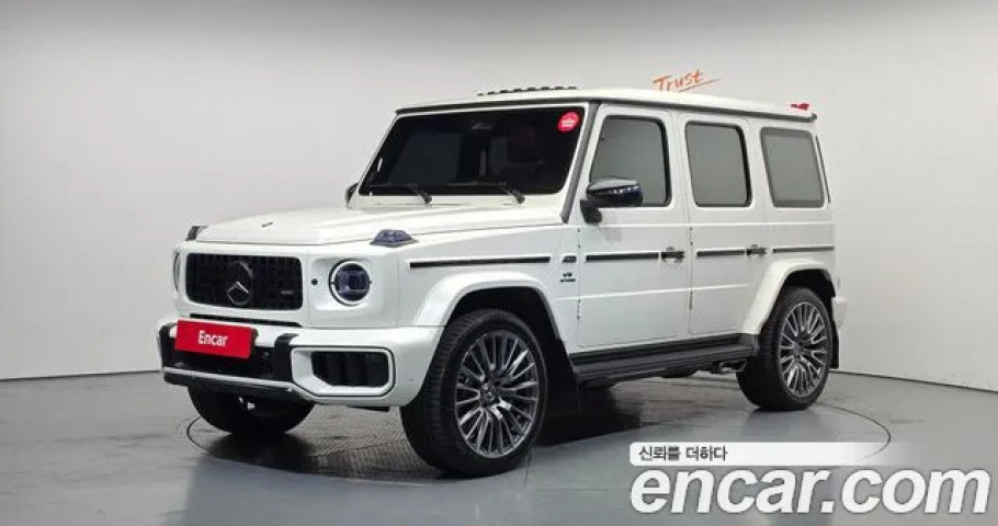 Mercedes-Benz G-Class 