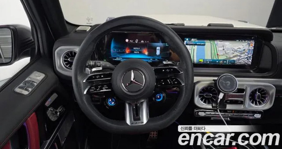Mercedes-Benz G-Class 
