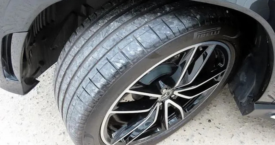 Mercedes-Benz Gls-Class 