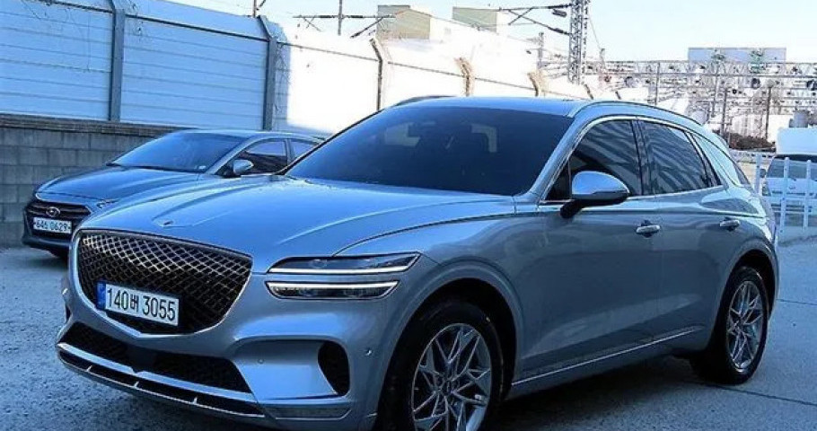 Genesis Gv70 