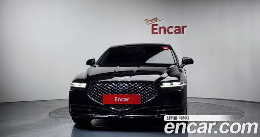 Genesis G90 