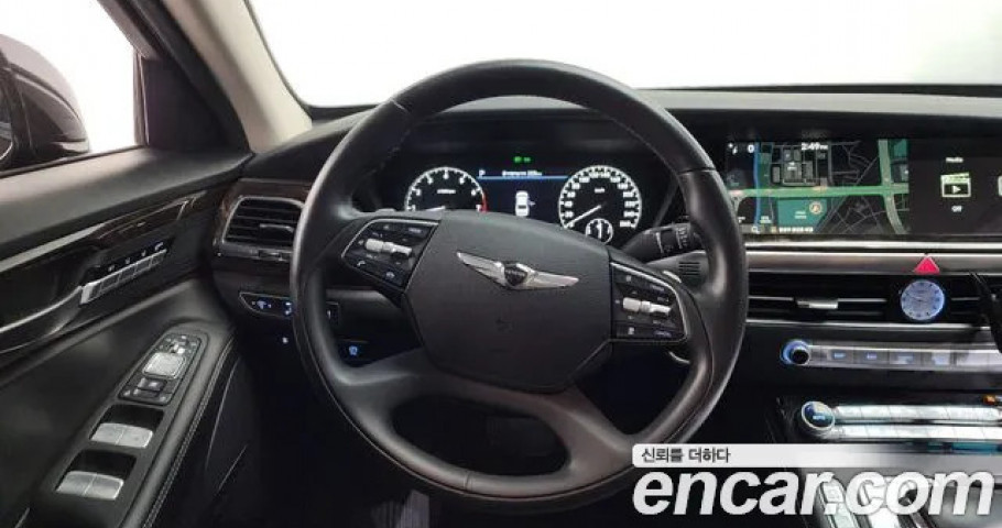 Genesis G90 