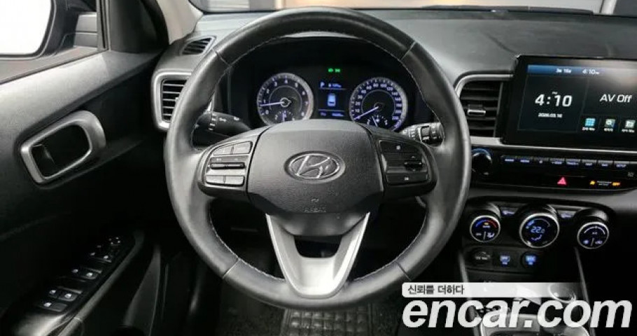 Hyundai Venue 