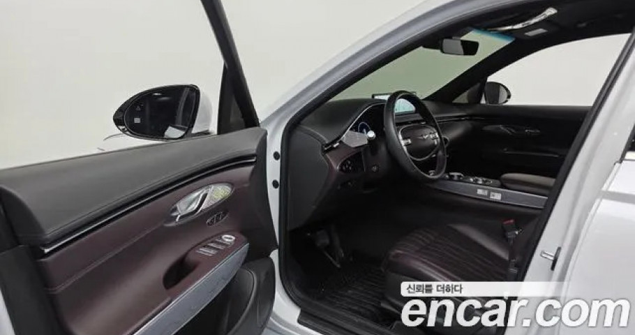 Genesis Gv70 
