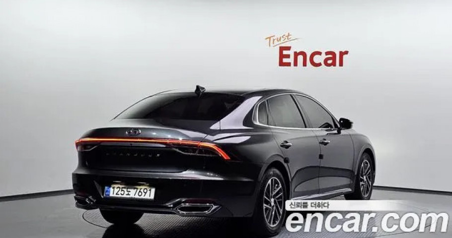 Hyundai Grandeur 