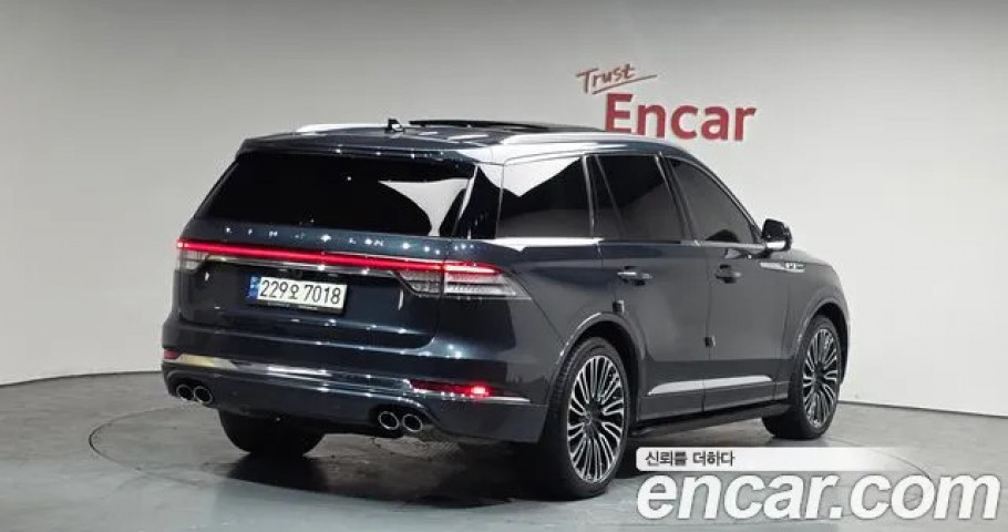 Lincoln Aviator 
