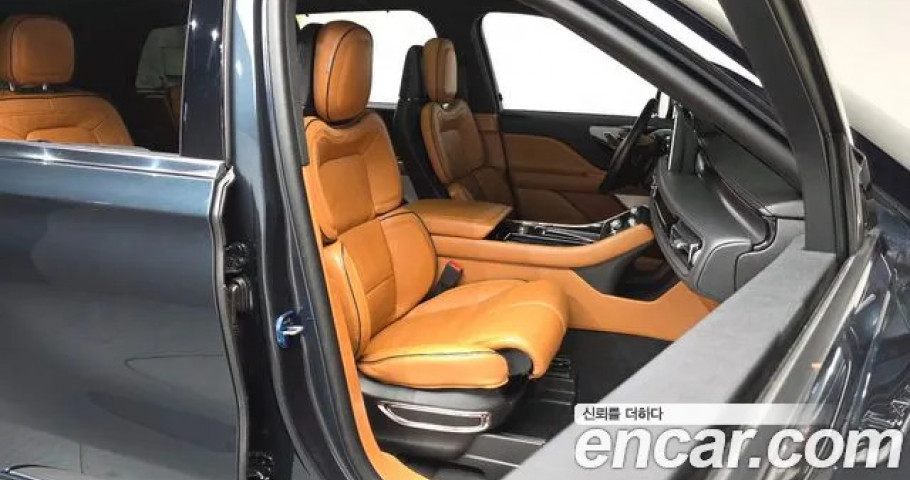 Lincoln Aviator 