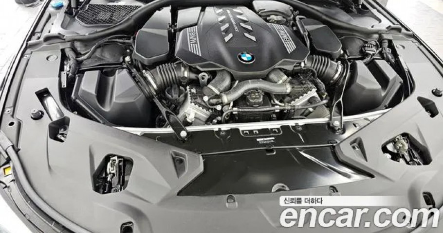 Bmw 8-Series 