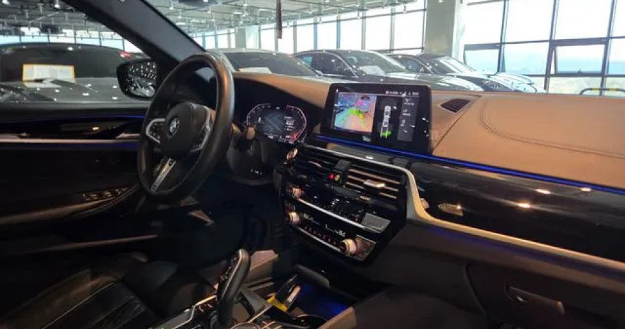 Bmw 5-Series 