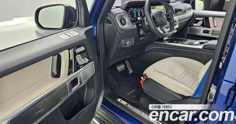 Mercedes-Benz G-Class 