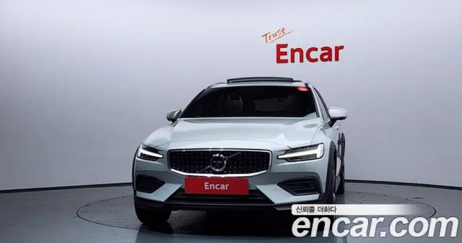 Volvo V60 