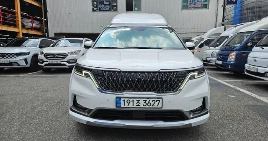 Kia Carnival 