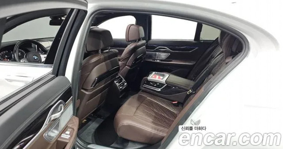 Bmw 7-Series 
