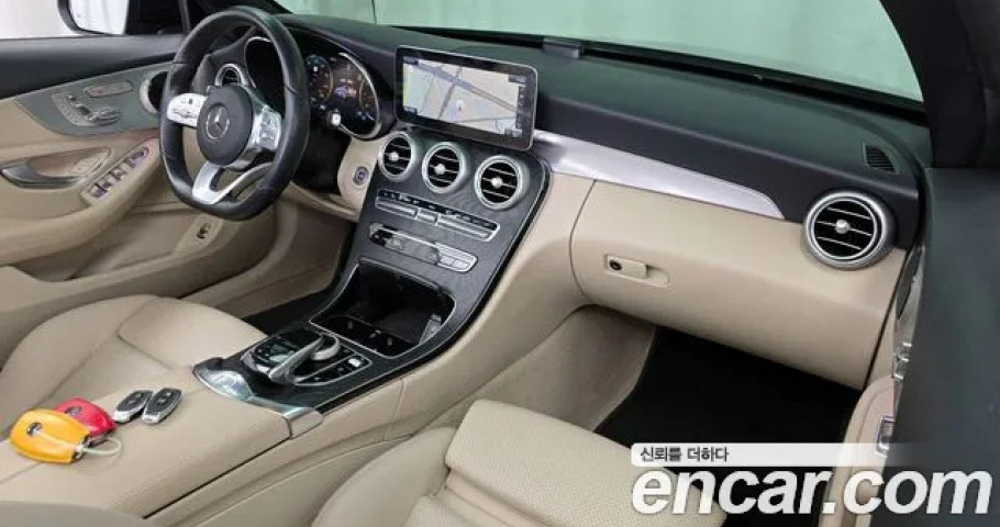 Mercedes-Benz C-Class 