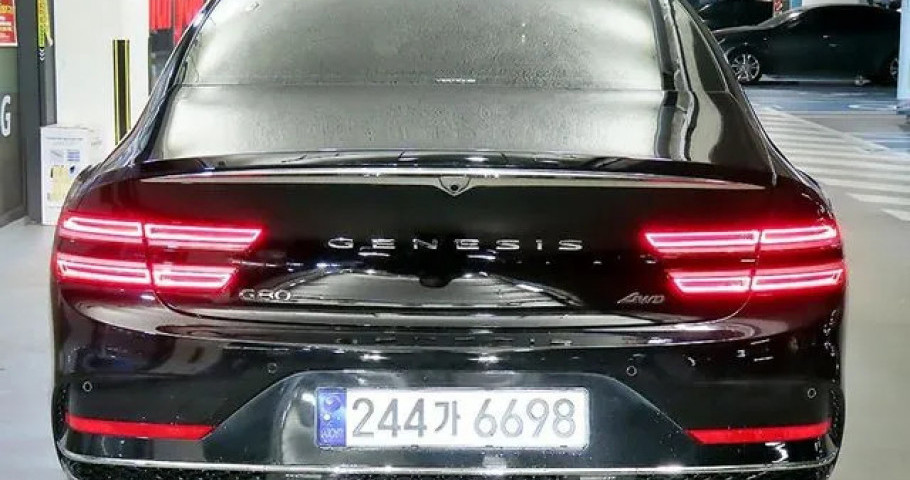 Genesis G80 