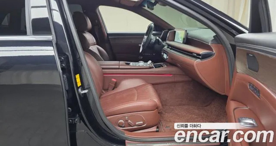 Genesis G90 