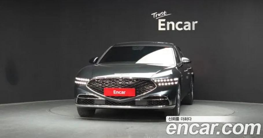 Genesis G90 