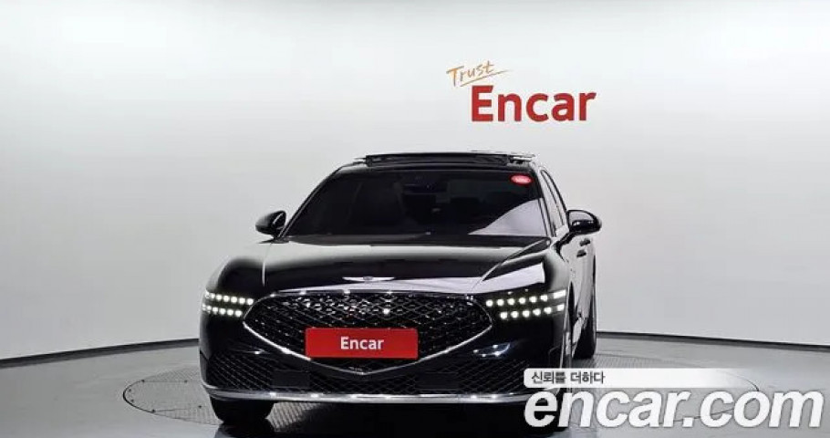 Genesis G90 
