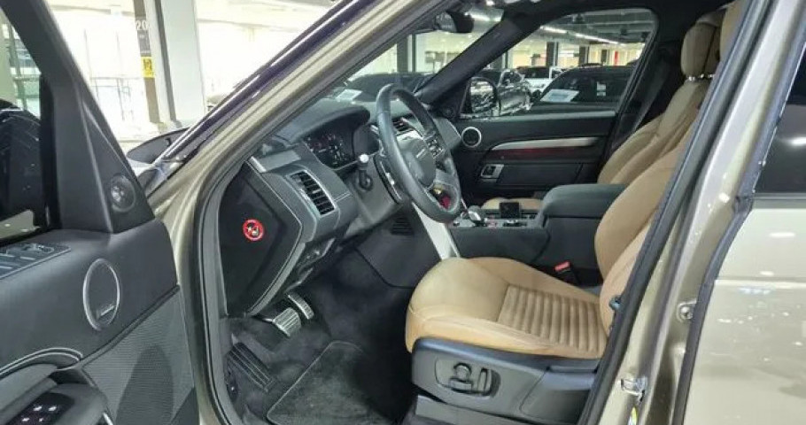 Land Rover Discovery 