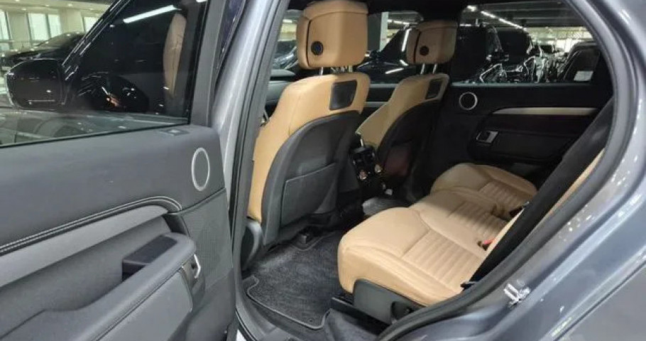 Land Rover Discovery 