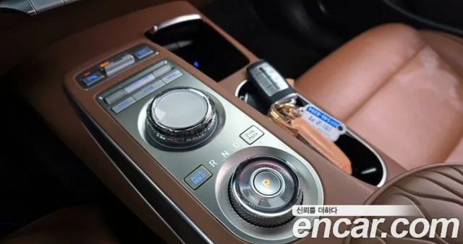 Genesis Gv70 