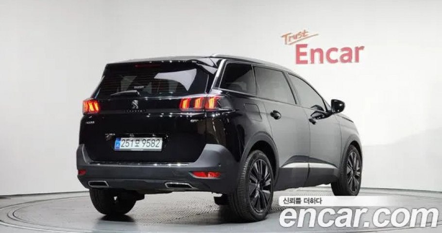 Peugeot 5008 