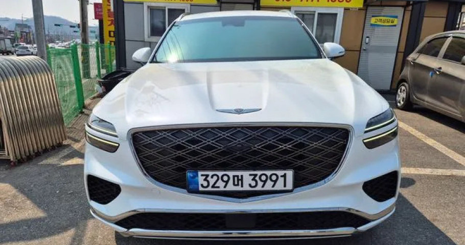 Genesis Gv70 