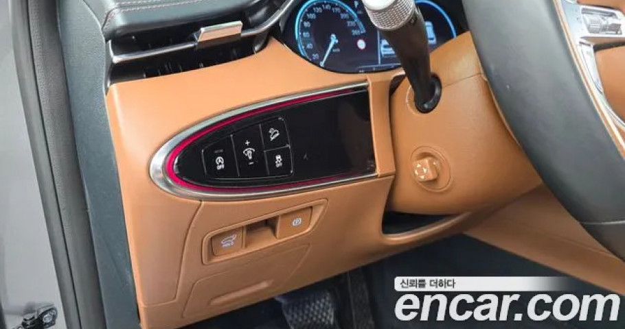 Genesis Gv70 
