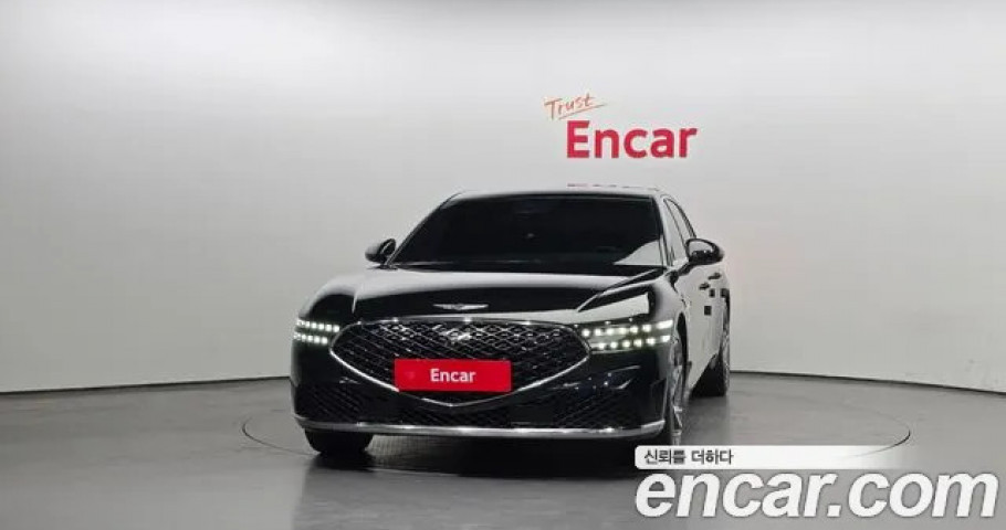 Genesis G90 
