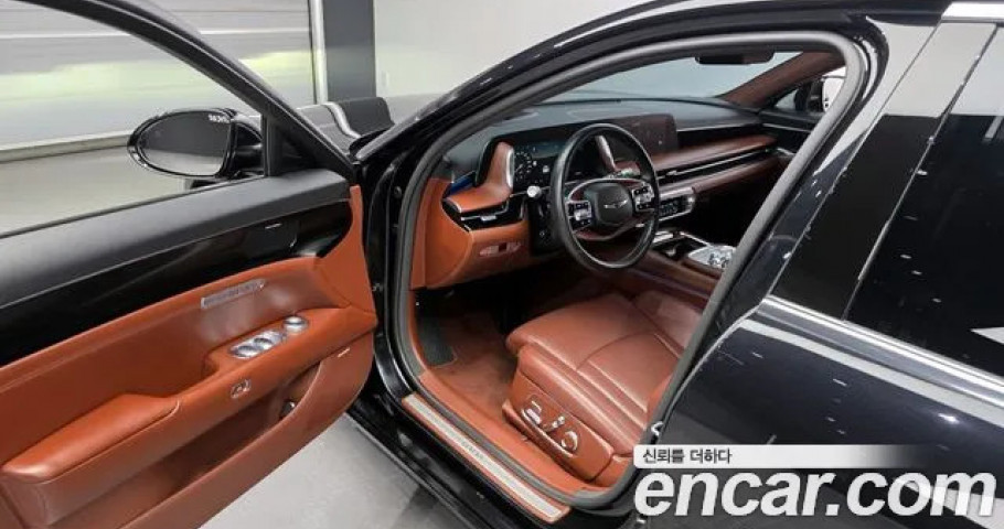 Genesis G90 