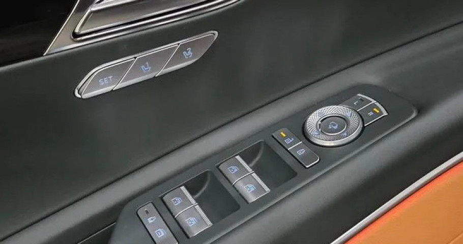 Genesis Gv80 