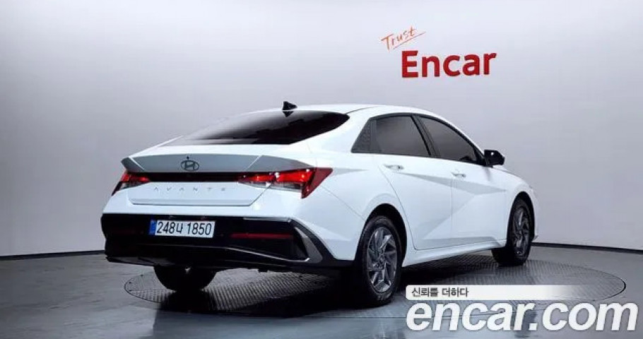 Hyundai Avante (Elantra) 
