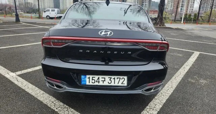 Hyundai Grandeur 