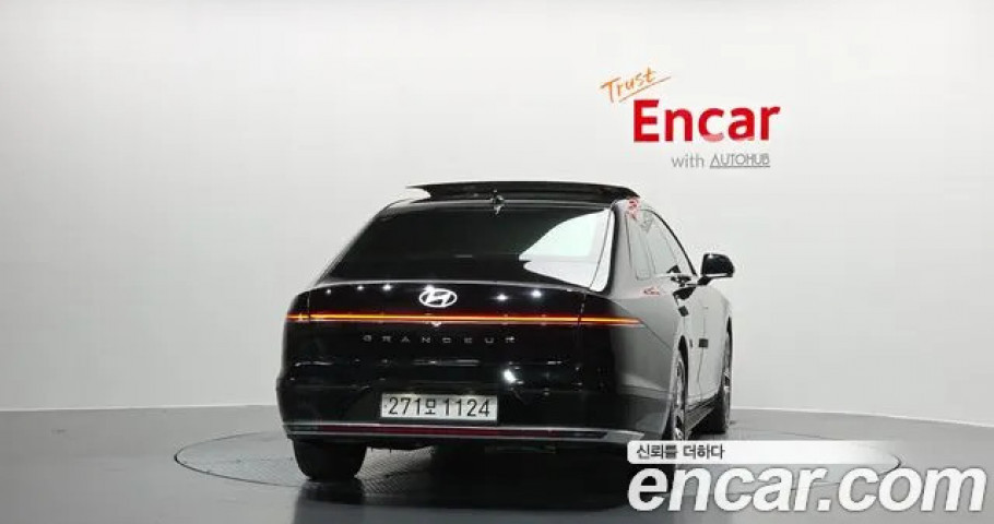 Hyundai Grandeur 
