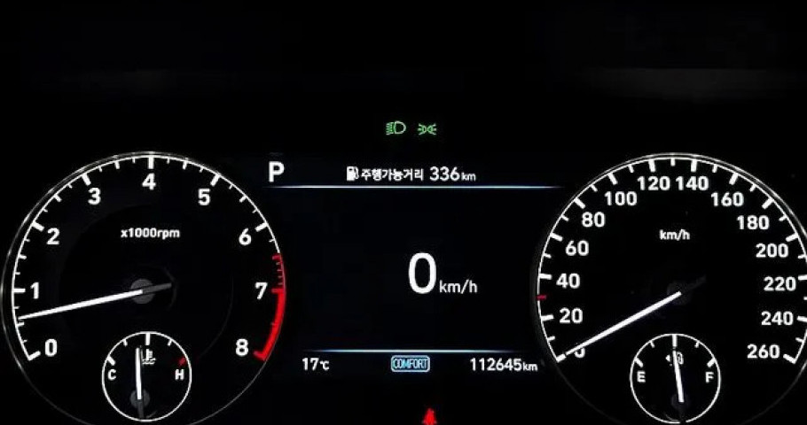 Genesis G90 