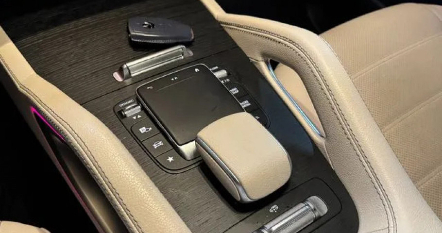 Mercedes-Benz Gls-Class 
