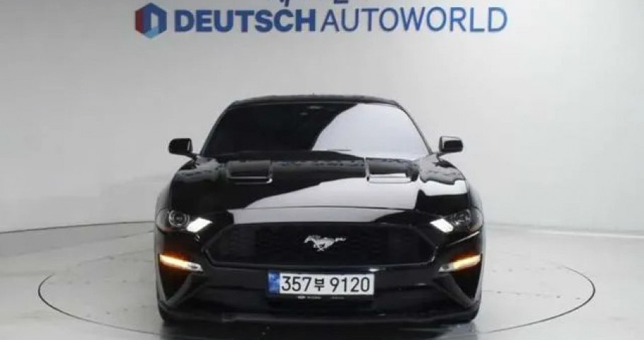 Ford Mustang 