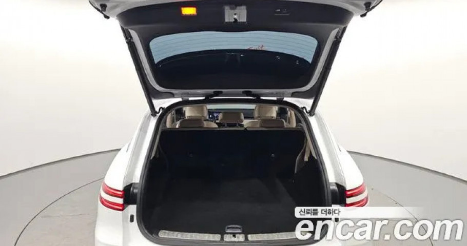 Genesis Gv70 