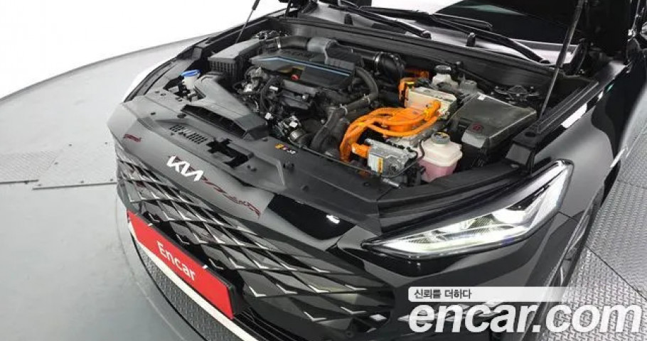 Kia K8 
