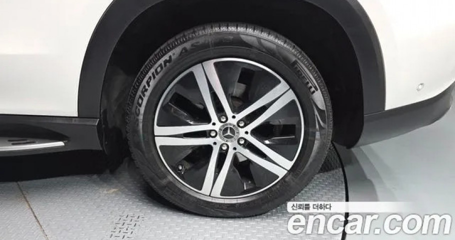 Mercedes-Benz Gle-Class 