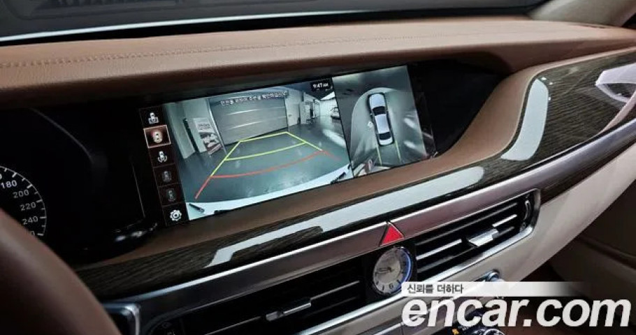 Genesis G90 