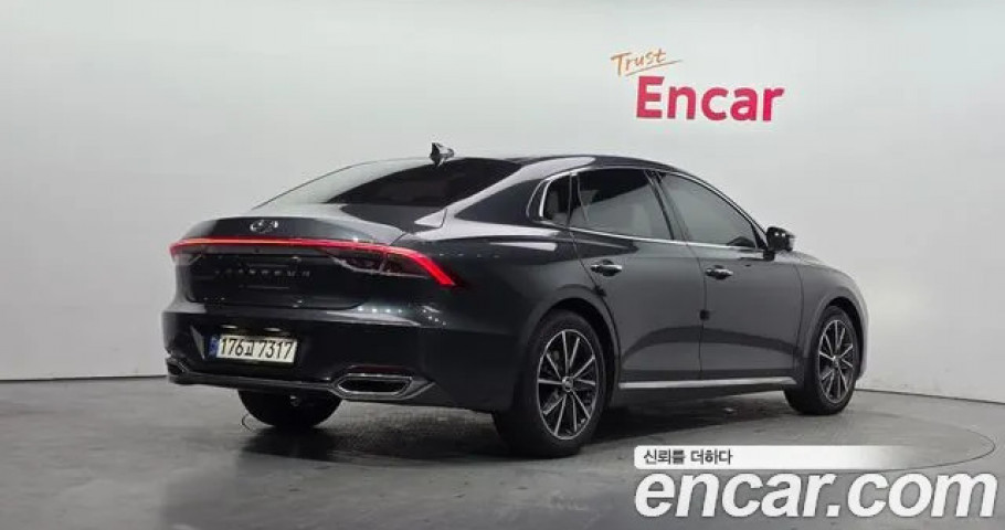 Hyundai Grandeur 