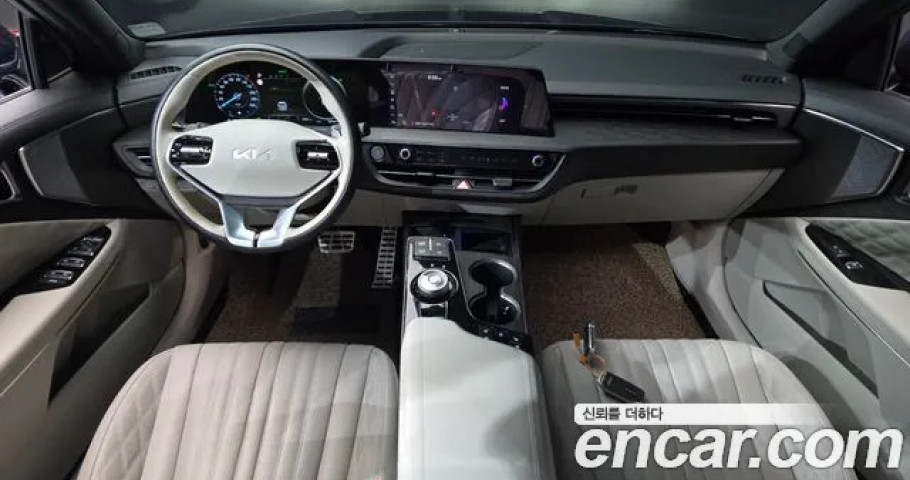 Kia K8 